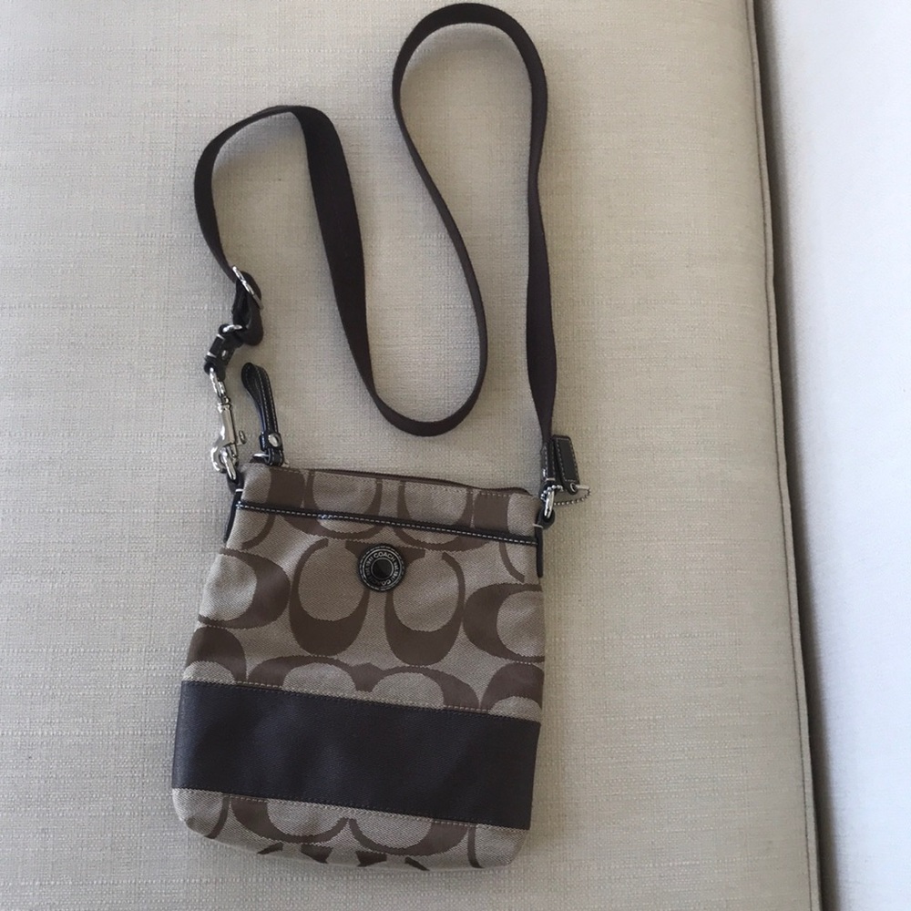 lightly used over the shoulder or regular bag